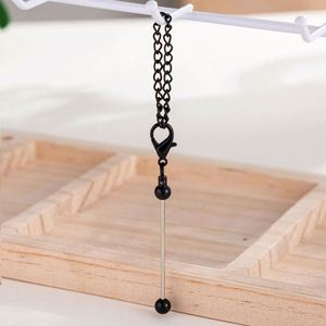 Llavero DIY Mini de Plástico con Cuentas en Forma de Corazón - Colgante Personalizable con Patrón de Alfabeto, Abalorio para Bolso, Llavero Color Caramelo, Regalo Creativo Moderno - Product Image 3