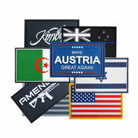 Étiquette de logo PVC 2D personnalisée, patch en caoutchouc souple par Chameleon Mini avec forme de cœur et de fleur, badge en caoutchouc 3D, fabrication