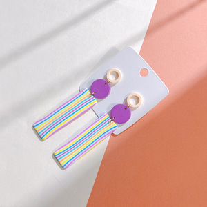 Nuovo stile coreano fatto a mano simpatici <span class=keywords><strong>orecchini</strong></span> leggeri in <span class=keywords><strong>argilla</strong></span> <span class=keywords><strong>polimerica</strong></span> multicolore geometrica per le donne - Product Image 4