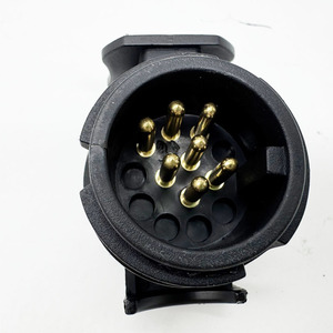 <span class=keywords><strong>Adaptateur</strong></span> de remorquage <span class=keywords><strong>13</strong></span> broches à <span class=keywords><strong>7</strong></span> broches 12V connecteur de convertisseur de <span class=keywords><strong>prise</strong></span> de <span class=keywords><strong>remorque</strong></span> étanche pour caravanes remorques - Product Image 4