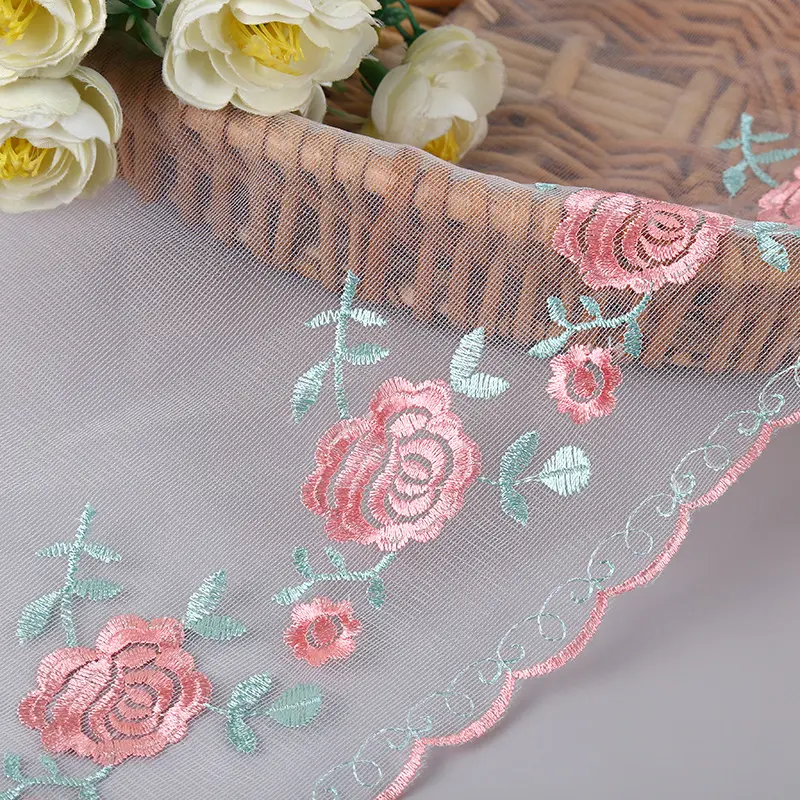 LS526 popolare tessuto di garza di maglia modello rosa ricamato pizzo rifilatura floreale rifiniture in pizzo per il vestito