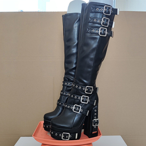 Bottes hautes pour femme à boucles larges, plateforme épaisse et talons robustes, grandes tailles 47, avec rivets métalliques arrière - Product Image 4