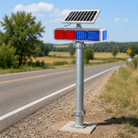 Feux de signalisation clignotants à LED solaires à quatre faces en aluminium, indice de protection IP65, pour autoroutes, routes urbaines, zones de construction (rouge bleu)
