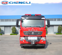 Camion de sauvetage incendie Sinotruk Howo 4x2 personnalisé, camion de sauvetage d'urgence robuste avec compartiments latéraux pour outils