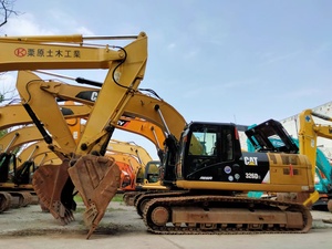 รถขุด 26 ตัน สำหรับงานขุดขนาดกลาง รุ่น CAT 326D2 แบบตีนตะขาบ ราคาดี รถขุดแคตเตอร์พิลลาร์จากญี่ปุ่น เหมาะสำหรับงานฟาร์ม - Product Image 2
