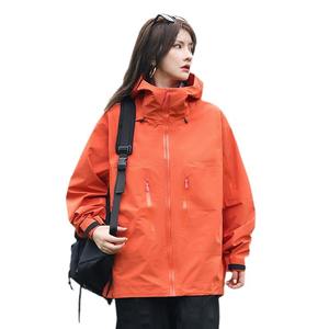 Vente en gros de vestes d'extérieur décontractées pour hommes et femmes coupe-vent léger à coque dure coupe-vent imperméable à fermeture éclair randonnée en <span class=keywords><strong>montagne</strong></span> - Product Image 3