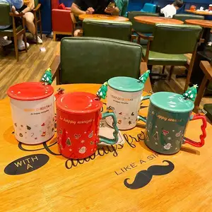 Mok Koffie Keramiek Met Plastic Deksel Cups Lepel Kampvuur Van Groothandel Doorzichtige Mokken Custom Set Sublimatie Fabriek Pp Kerst Cup