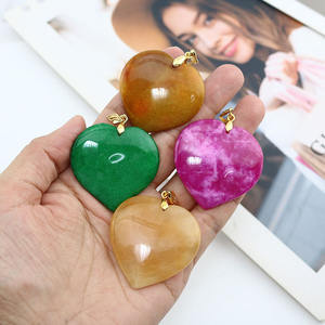 Colgante de Corazón de <span class=keywords><strong>Jade</strong></span> Natural CZ8890 de 40 mm, Gema de <span class=keywords><strong>Jade</strong></span>íta Verde Genuina con Baño de Oro de 18K para Fabricación de Joyas y Regalos - Product Image 2