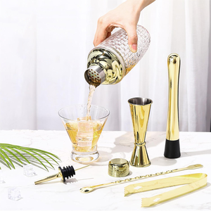Kit Shaker per Cocktail <span class=keywords><strong>in</strong></span> Vetro 13 oz per Martini e Whiskey con Coperchio <span class=keywords><strong>in</strong></span> Acciaio Inox Dorato Antisgocciolamento, Strumenti da Bar - Product Image 4