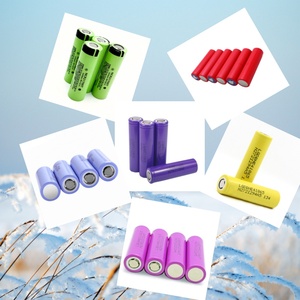 Batteria al Litio 21700 3.7V di Alta Qualità con <span class=keywords><strong>Corrente</strong></span> di Scarica di 50A a Prezzo Conveniente - Product Image 5