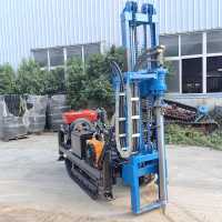 Foreuse compacte sur chenilles hydraulique rotative pour puits d'eau et applications géotechniques