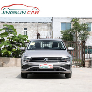 Voiture Berline Volkswagen Bora 2024 280TSI DSG Compacte à Essence 4 Portes 5 Places - Product Image 2