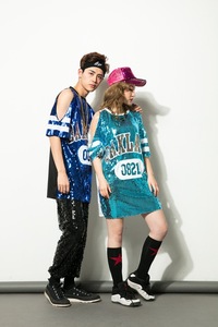 DS Plus Size Adulte Sequin Annual Party Hop -hop T-shirt Hommes et Femmes Modèles Plus Size <span class=keywords><strong>Jazz</strong></span> Stage Performance Costume - Product Image 3