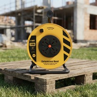 Enrouleur de câble d'extension universel 30M 40M 50M, prise BS 110V/220V, 4 prises, équipement industriel, logo personnalisé, longueur de câble OEM