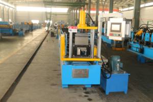 ローリングマシンを作る自動ポータブル金属鉄ラウンド雨樋 - Product Image 2