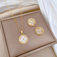 Set Perhiasan Wanita Populer Bahan Stainless Steel Lapis Emas 18k Zirkon Model Clover Kupu-kupu Hati Liontin Kalung dan Anting untuk Hadiah