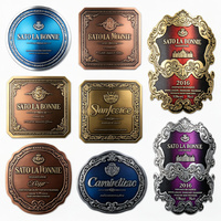 Étiquettes métalliques personnalisées avec placage or fin pour une esthétique haut de gamme, autocollants métalliques