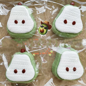 Juguete Antiestrés con Forma de Aguacate, Creativo y Adorable, Súper Suave y Pegajoso, para Niños, Adultos y Amigos, Juguete Terapéutico Compartible - Product Image 2