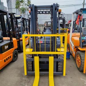 Chariot élévateur neuf KOMATSU FD30T-17, chariot élévateur neuf, chariot à fourches, chariot à moteur - Product Image 2