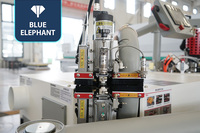 Machine automatique de chantournage et de découpe de bords courbes pour meubles, application de colle en un seul geste, en vente