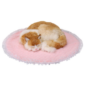 Tapis rond rose pour animaux de compagnie avec bord festonné antidérapant pour lit de chat, lavable, utilisation en intérieur - Product Image 4