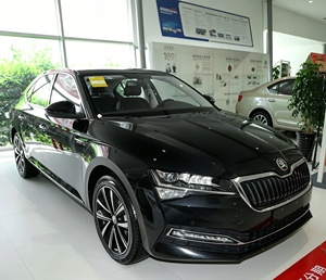 <span class=keywords><strong>Skoda</strong></span> <span class=keywords><strong>Superb</strong></span> 2021 1.5L TSI 330 DSG Edizione Lusso, Berlina di Medie <span class=keywords><strong>Dimensioni</strong></span>, Disponibile per Esportazione Globale - Product Image 4