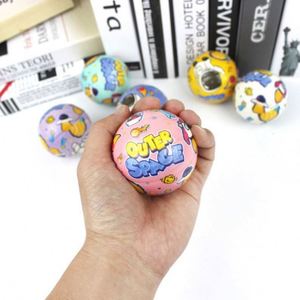 Pelota de Espuma de Poliuretano Personalizada con Forma de Astronauta, Juguete Espacial Suave para Niños y Adolescentes, Divertido para Aliviar el Estrés y Regalo Promocional - Product Image 2