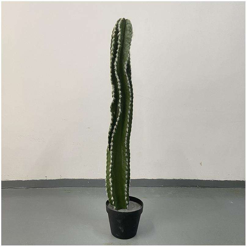 La colonne en spirale - 1,3 m de haut avec un seul ro