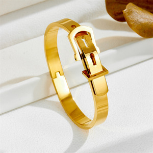 Bracelets manchette Punk Hiphop en acier inoxydable 316L avec fermoir de montre, breloque en titane doré, bijoux pour femmes, inaltérables - Product Image 3