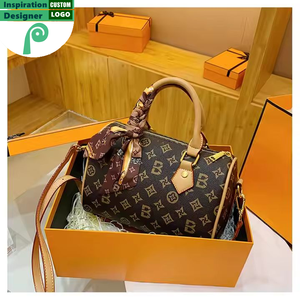 Bolsa Tote Casual de Couro Genuíno de Luxo com Estampa de Letras para Mulheres, Impermeável de Grande Capacidade para Praia de Verão - Product Image 3