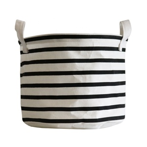 <span class=keywords><strong>En</strong></span> gros Pas Cher grande ronde pliable enfants noir et blanc <span class=keywords><strong>toile</strong></span> panier à linge - Product Image 1