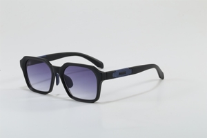 Fashionable Sport Sunglasses New Retro Unisex UV400 High Quality Personalized Classic Colored Sport Sunglasses - Product Image 2