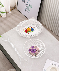 Diversified Custom Hollow Out Bread Kitchen Sublimation Easter Stackable Plastic Round Tray Plastic Fruit Gift Basket