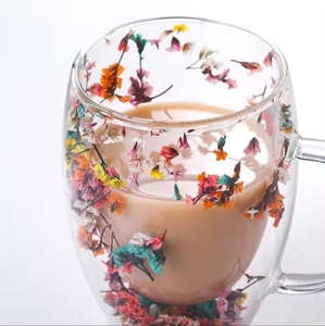Cadeau de Noël Poignée tasses <span class=keywords><strong>tasse</strong></span> en verre borosilicate pour infuser des fleurs sèches <span class=keywords><strong>double</strong></span> <span class=keywords><strong>paroi</strong></span> tasses à café en verre <span class=keywords><strong>tasse</strong></span> à thé bouteilles en verre - Product Image 3