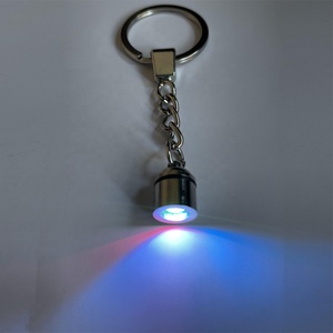 Oferta Especial: Llavero con Luz LED, Linterna de Cuerda de Acero, Multicolor, para Colgar - Product Image 2