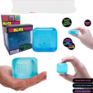 HY Fashion NeeDoh Nice Cube Schylling, Jouet sensoriel anti-stress à presser et à ventiler - Product Image 1