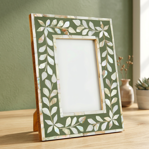 Marco de Fotos de Resina Personalizado, Estilo Moderno y Romántico, Hecho a Mano, Diseño Único, para Fotos Familiares, Pequeño/Mediano - Product Image 1