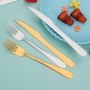 Ensemble de couteaux et fourchettes occidentaux en acier inoxydable 1010, couteau spécial steak, logo personnalisé disponible, vente en gros de vaisselle pour hôtels et restaurants - Product Image 3