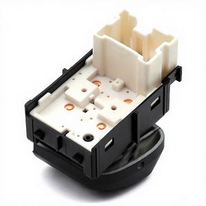 Interruptores Elevadores de Ventanas de Automóvil Reynolds para el Control de Ventanas de Vehículos - Product Image 1