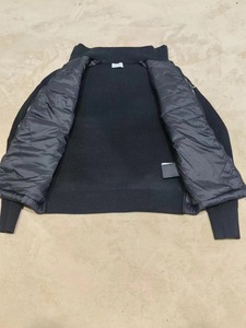 Veste Homme Matelassée Fine à Col Haut Zippé Tricoté Raccordé, Nouveau Design Personnalisé OEM pour l'Hiver - Product Image 2