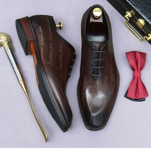 รองเท้าผู้ชายหนังแท้สไตล์บริติช โบรก แบบผูกเชือก ระบายอากาศได้ดี พื้นหนา เพิ่มความสูง เหมาะสำหรับเจ้าบ่าว งานแต่งงาน ธุรกิจ และงานทางการ - Product Image 1