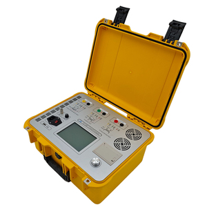 Analizador de Transformadores TCT-200F: Prueba Automática de Relación CT, Carga de Excitación y Resistencia - Product Image 1