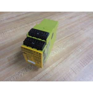 Pilz PNOZ ขั้วต่อสกรูสำหรับ120Vac X8p เพื่อความปลอดภัยราง DIN - Product Image 1