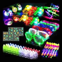 84 adet Glow karanlık parti malzemeleri çocuklar için Light up parti iyilik Light Up oyuncaklar noel partisi cadılar bayramı doğum günü hediyesi