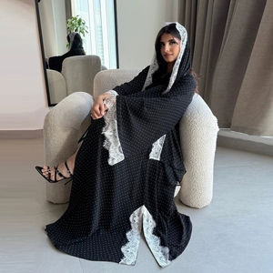 Abaya Robe Longue à Capuche Imprimée Pois avec Dentelle, Faite Main, Nouvelle Collection 2026, Style Tendance et Durable pour Femme Musulmane - Product Image 1