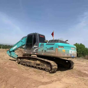 Excavatrice Kobelco SK260LC d'origine japonaise à vendre, bon état, modèle 2022, capacité de la benne de 1,1 m, moteur Kobelco, boîte de vitesses, pompe à engrenages - Product Image 3