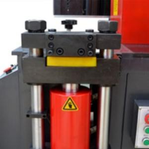 Machine de traitement de barres de cuivre hydraulique intégrée pour la découpe, le poinçonnage et le pliage avec poinçonnage haute pression sans bavures - Product Image 3