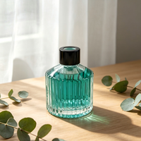 Flacon en verre transparent à rayures verticales de 120 ml avec bouchon à vis, sérigraphié, pour huiles parfumées et essentiels, sans flamme requise, vente en gros