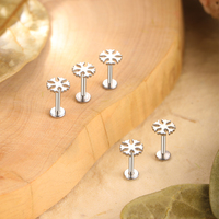 Bijoux de Piercing Corporel Prêts à Expédier en Titane à Filetage Interne, Clous Lèvre Labret Lune Étoile Croix pour Cartilage d'Oreille, Hélix, Tragus