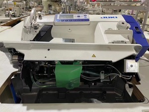 <span class=keywords><strong>Machine</strong></span> à <span class=keywords><strong>coudre</strong></span> à point noué automatique à aiguille simple à grande vitesse à entraînement direct JUKI DDL 8000A - Product Image 2